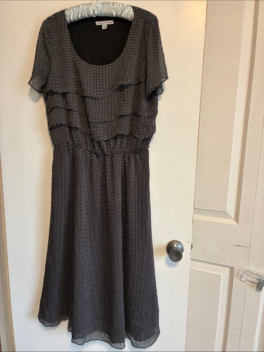 Danny & Nicole Black and White Dot Print Midi Dress size 14